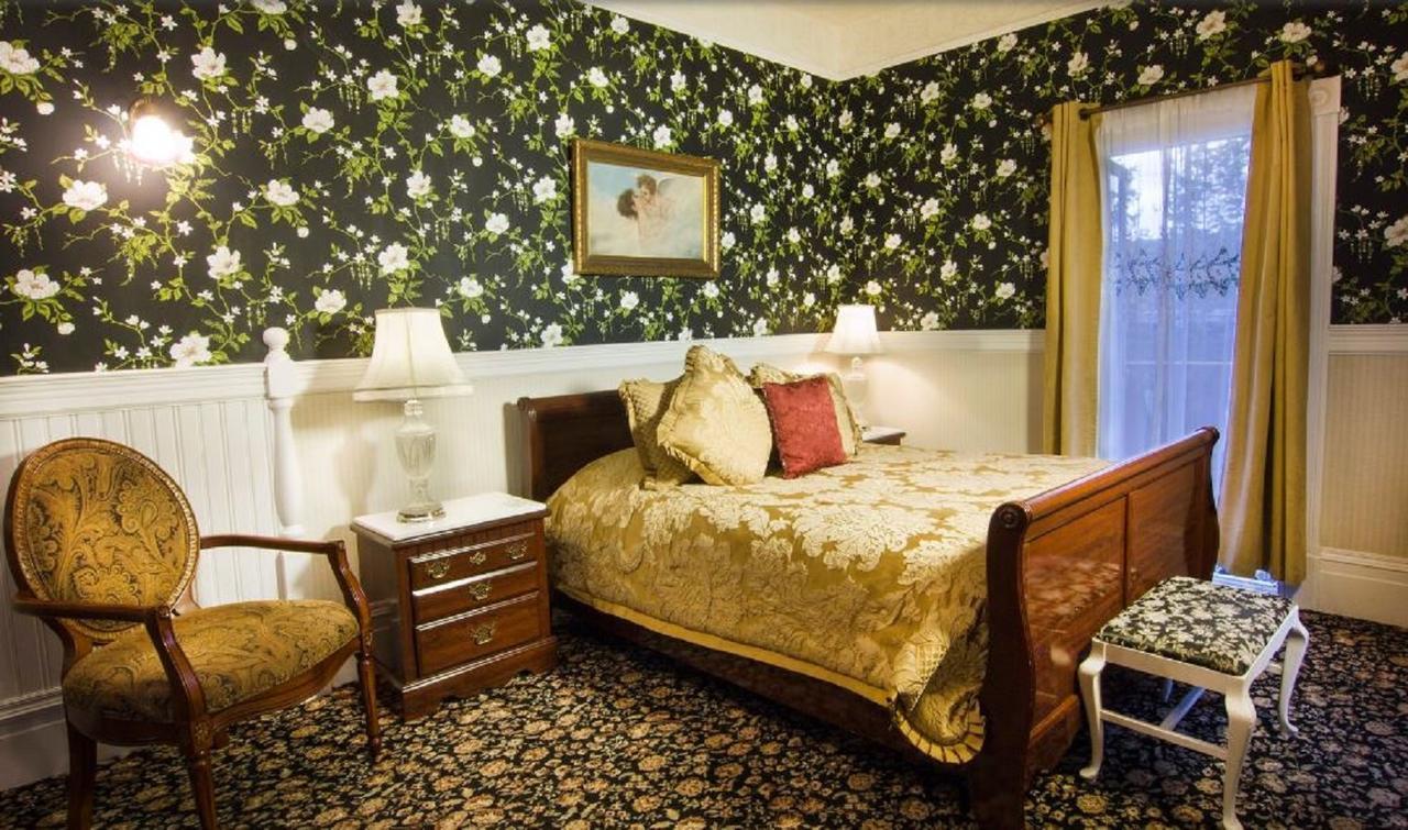 Gingerbread Mansion Bed and Breakfast Ferndale Eksteriør billede