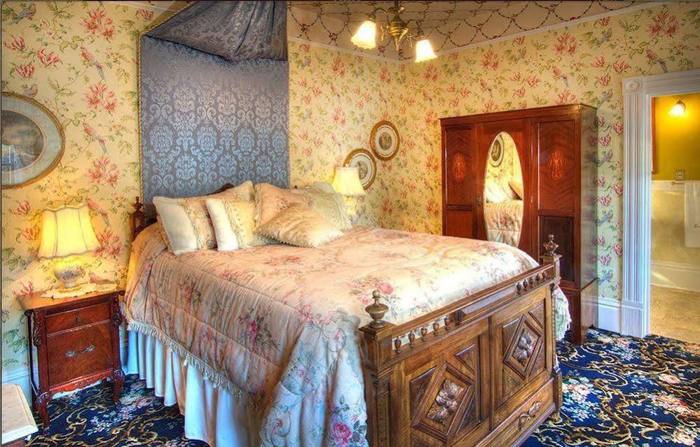 Gingerbread Mansion Bed and Breakfast Ferndale Eksteriør billede
